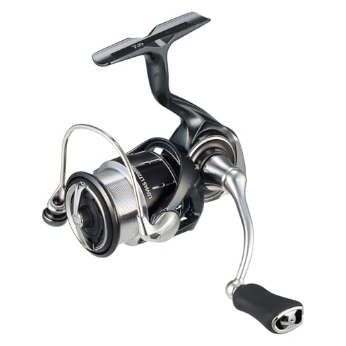 New Daiwa LT2000S-H Spinning Reel 24L UVIAS !